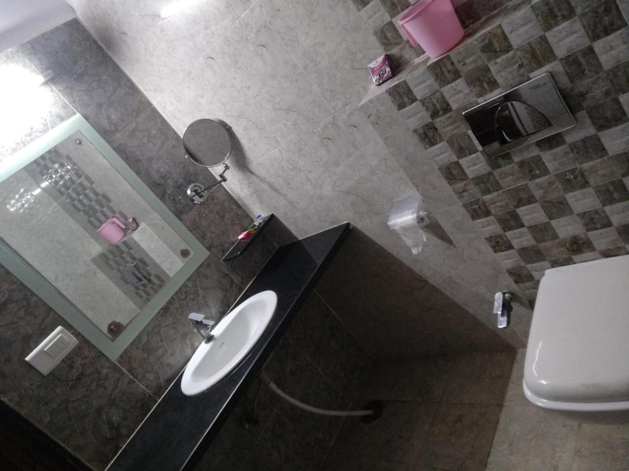 Hotel Rb Palace Dhaulpur Екстериор снимка