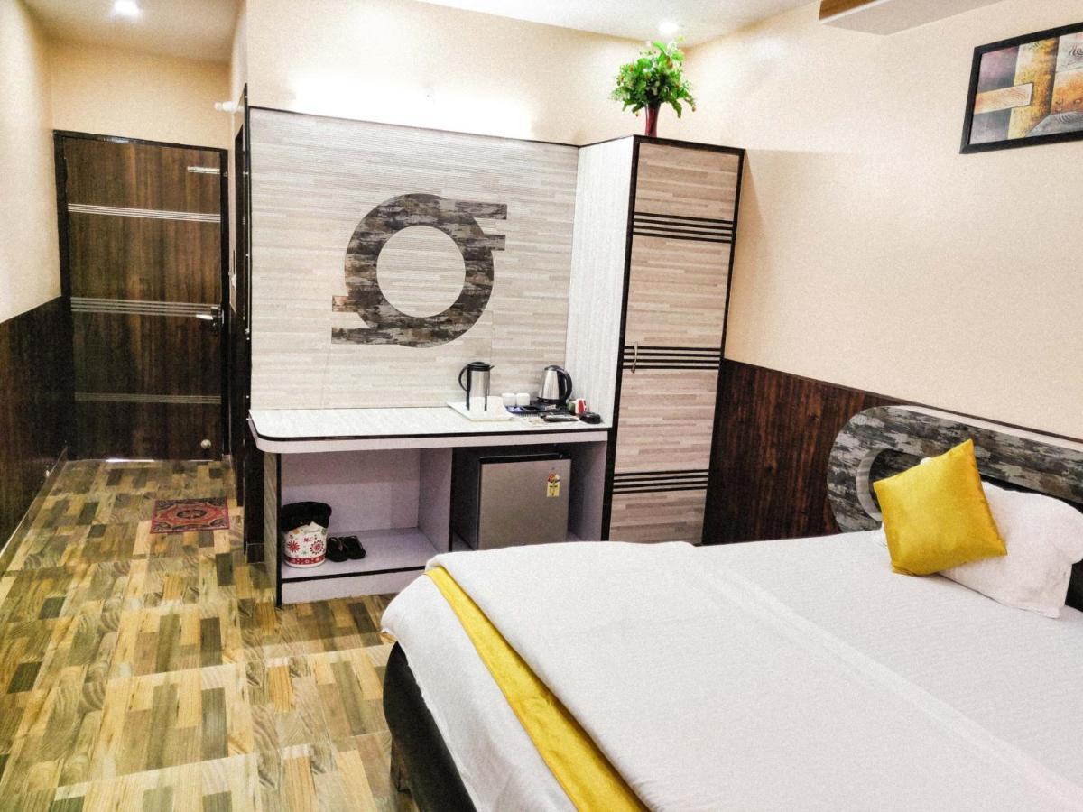 Hotel Rb Palace Dhaulpur Екстериор снимка